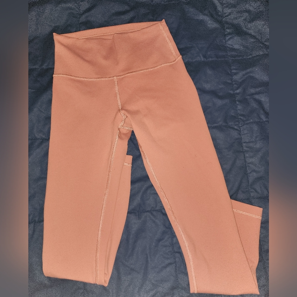 Lululemon tights